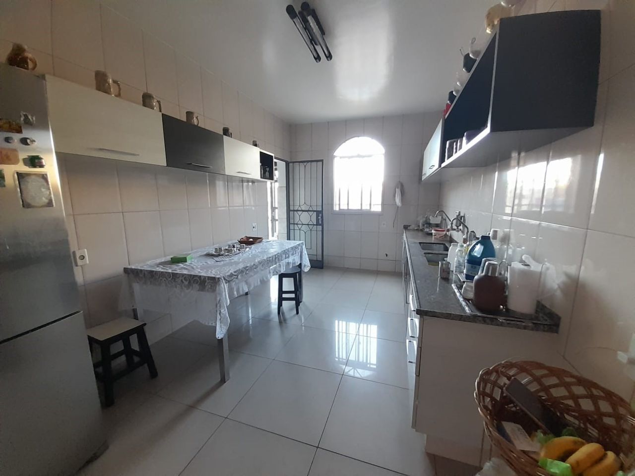 Casa à venda com 4 quartos, 24m² - Foto 12