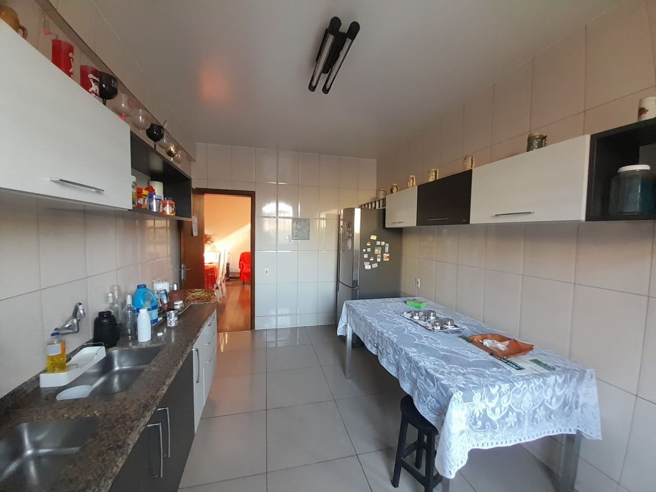 Casa à venda com 4 quartos, 24m² - Foto 13