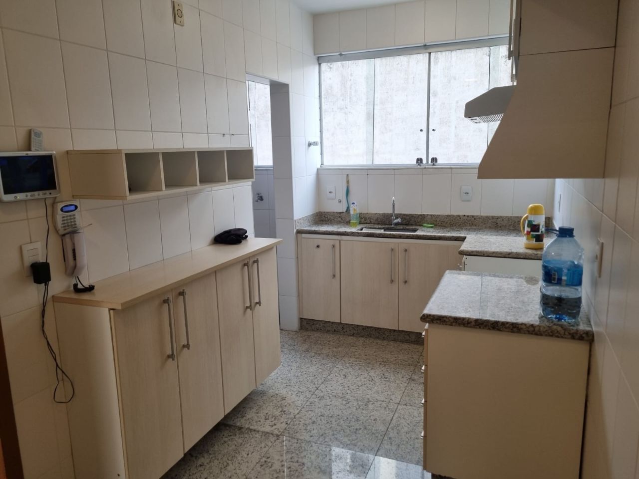 Apartamento à venda com 3 quartos, 87m² - Foto 7