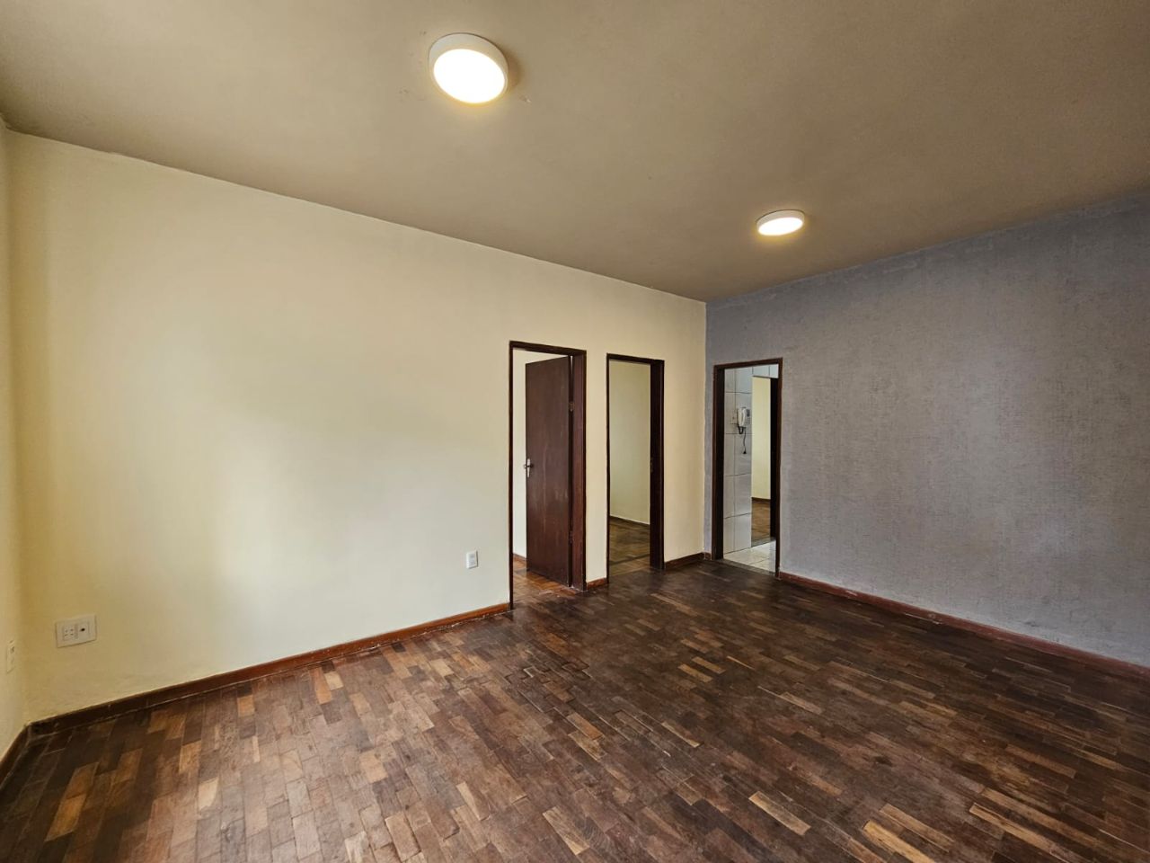 Casa à venda com 3 quartos, 276m² - Foto 5