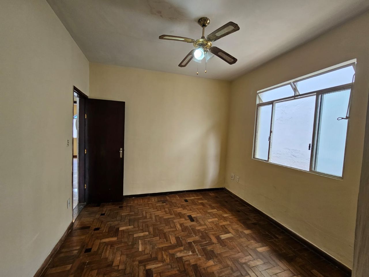 Casa à venda com 3 quartos, 276m² - Foto 12