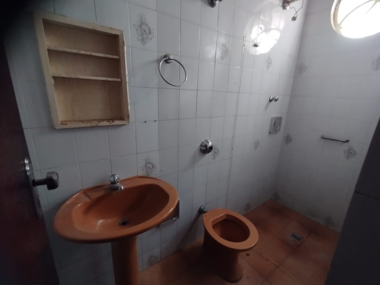Casa à venda com 6 quartos, 234m² - Foto 5