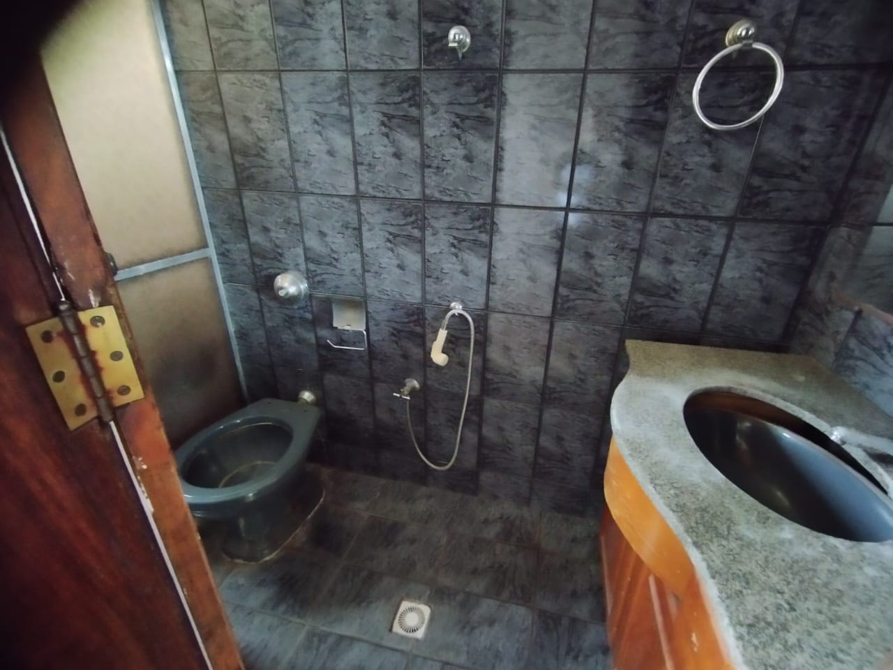 Casa à venda com 6 quartos, 234m² - Foto 17