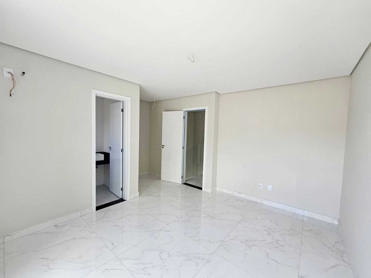 Casa para alugar com 3 quartos, 115m² - Foto 9