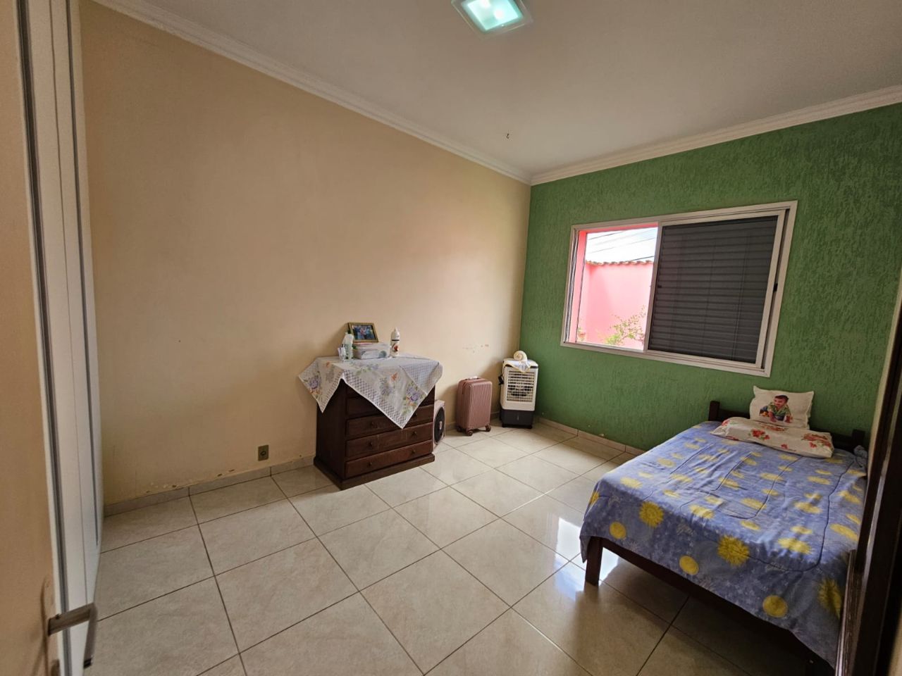 Casa à venda com 3 quartos, 224m² - Foto 8