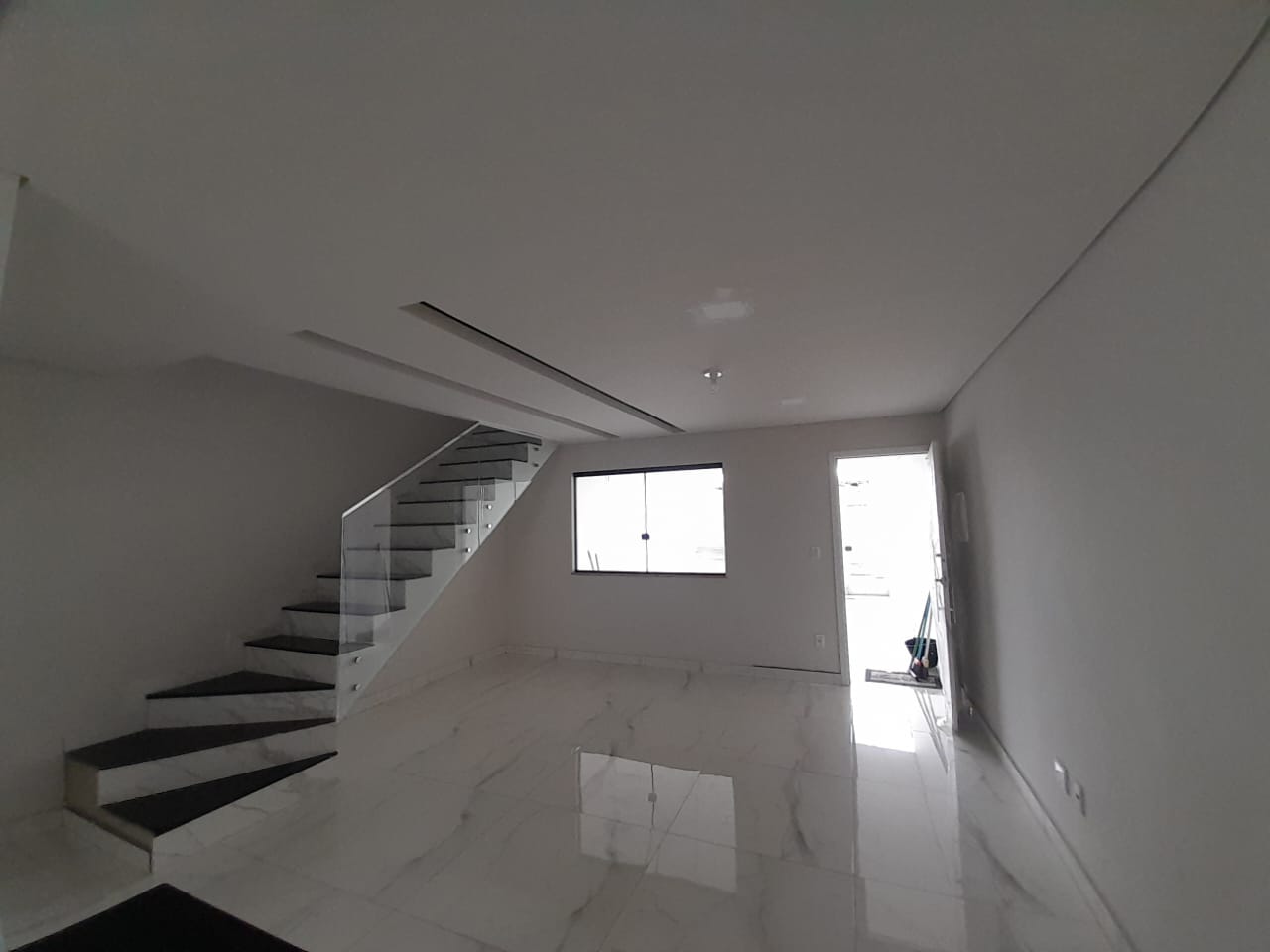 Casa à venda com 3 quartos, 118m² - Foto 8