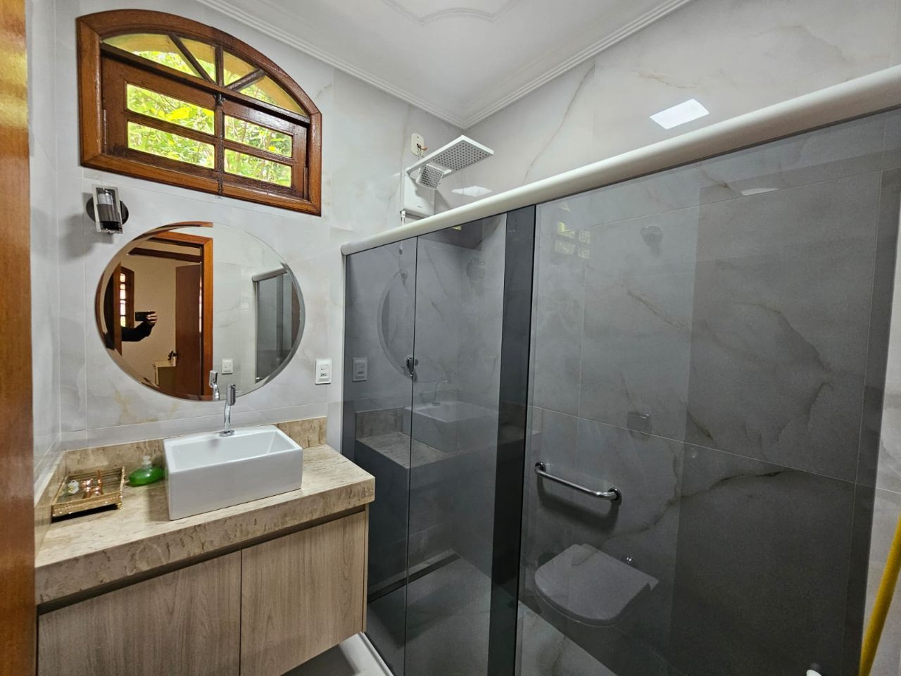 Casa à venda com 4 quartos, 340m² - Foto 12