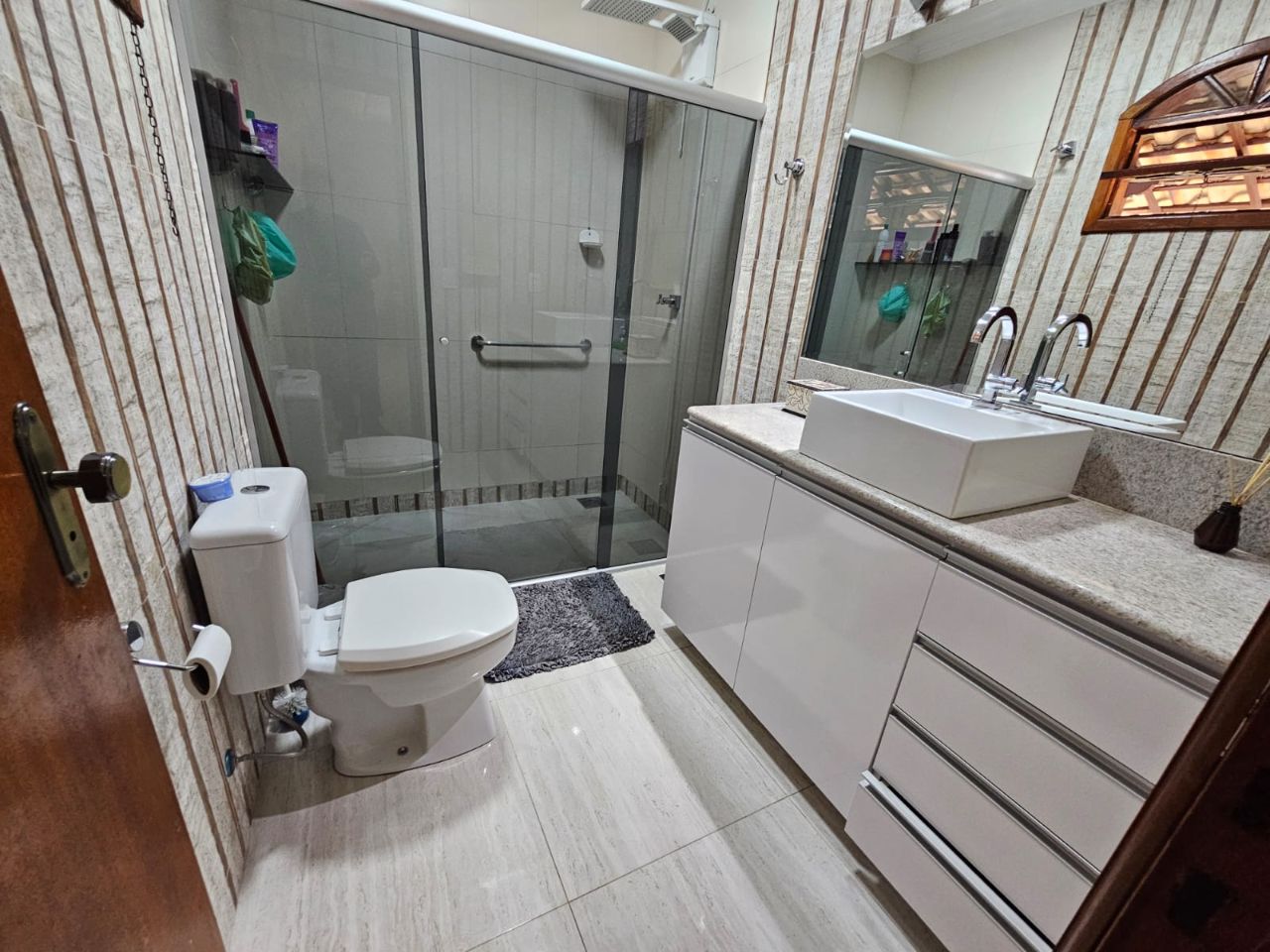 Casa à venda com 4 quartos, 340m² - Foto 18