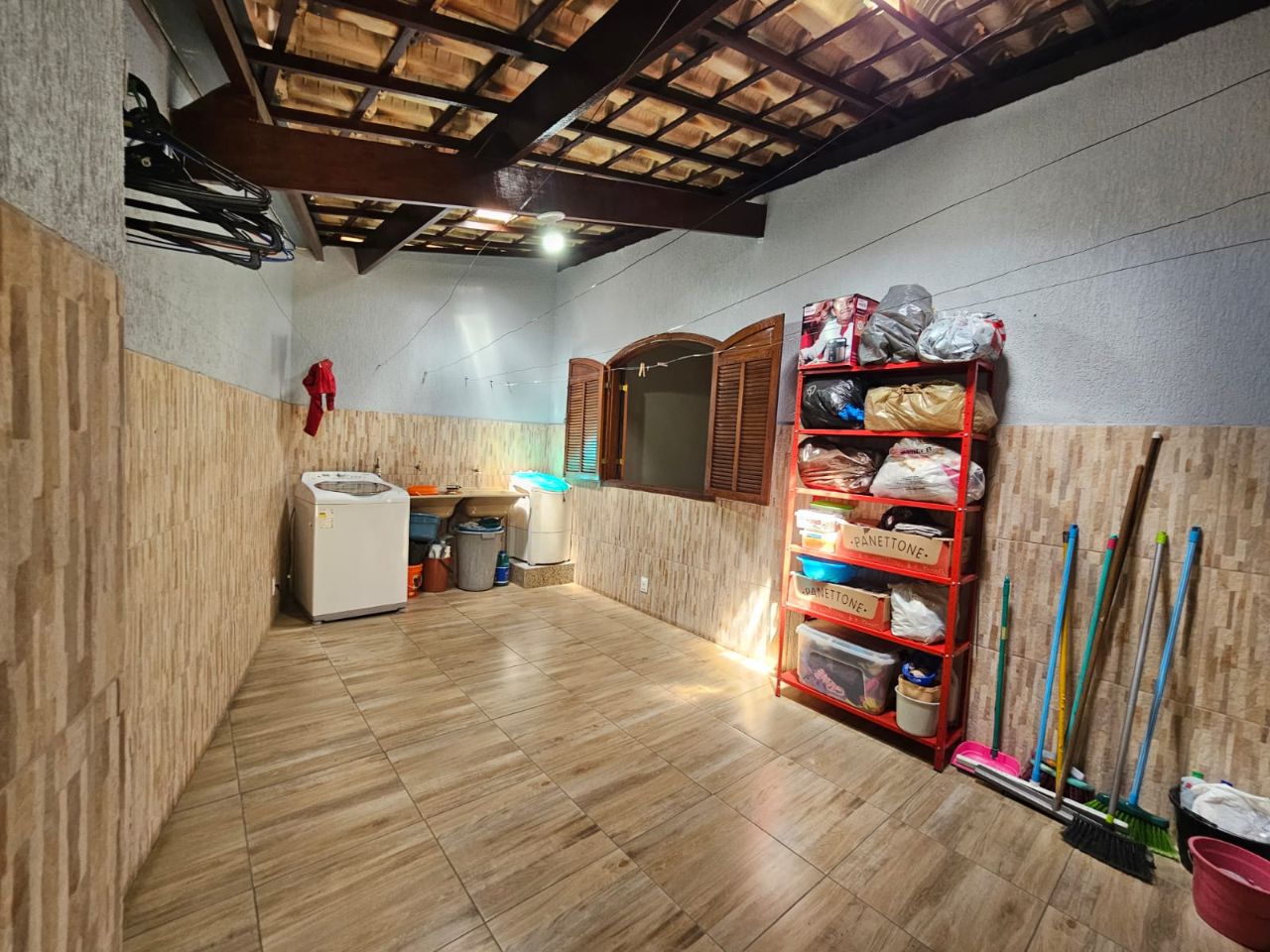 Casa à venda com 4 quartos, 340m² - Foto 25
