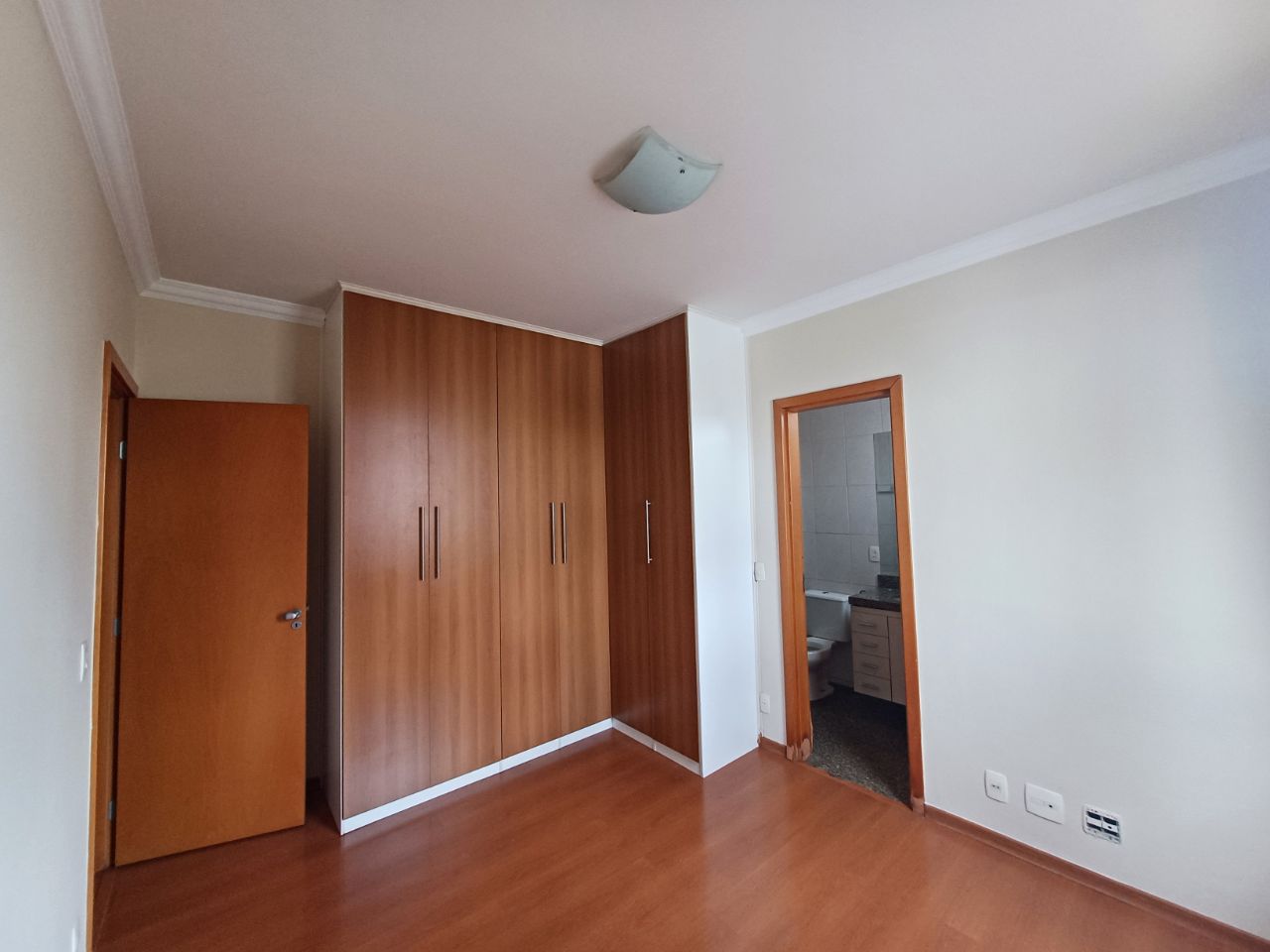 Apartamento à venda com 3 quartos, 119m² - Foto 16