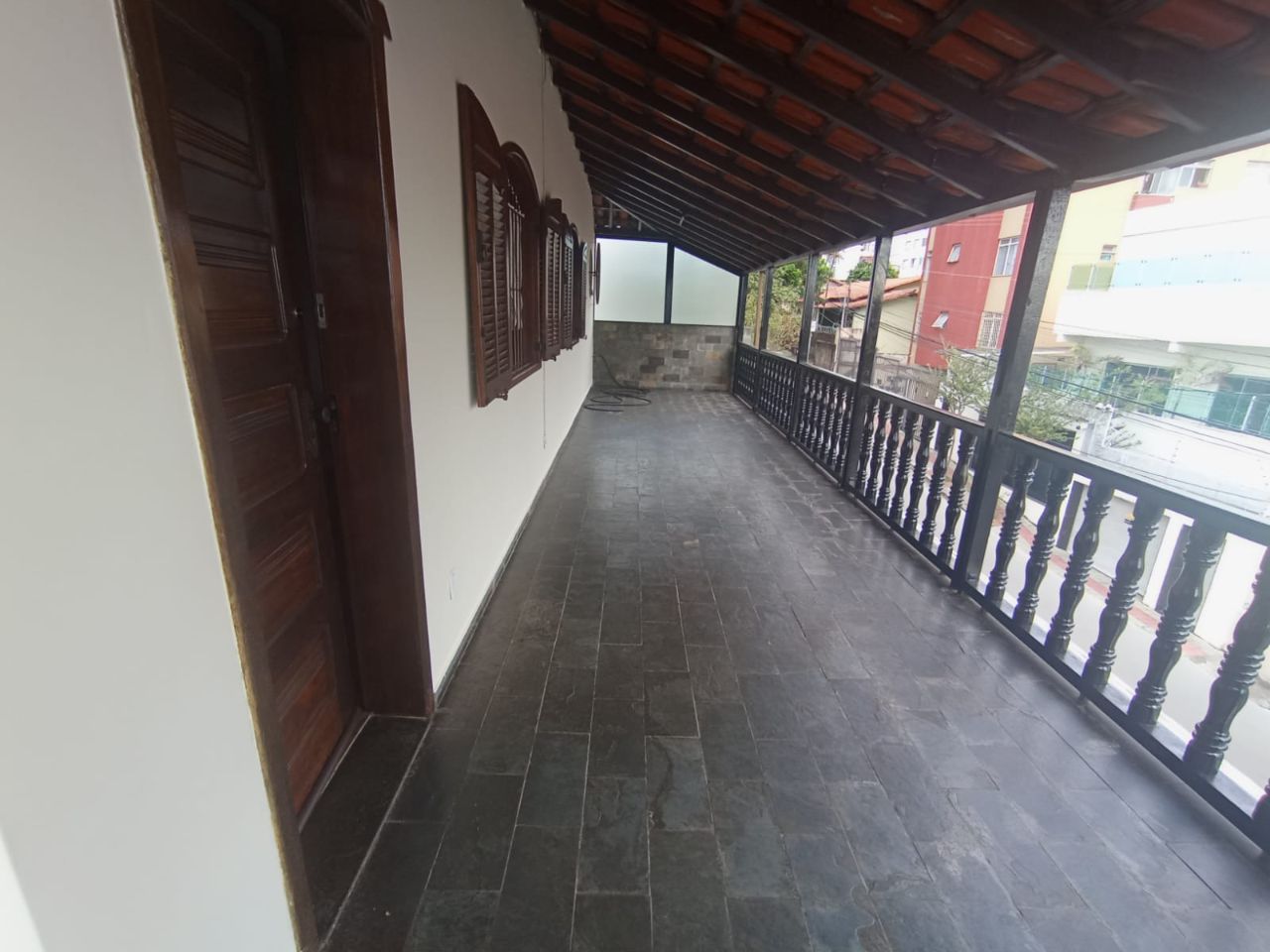Casa para alugar com 4 quartos, 200m² - Foto 23