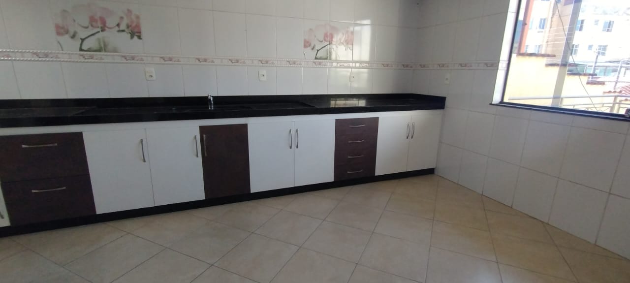 Casa à venda com 5 quartos, 374m² - Foto 4