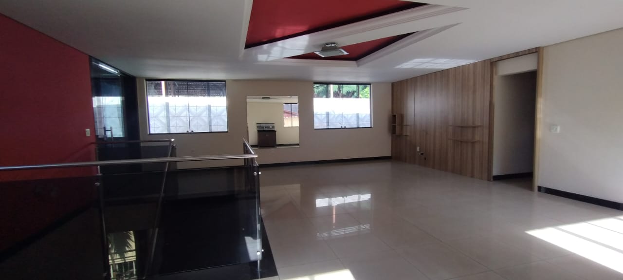 Casa à venda com 5 quartos, 374m² - Foto 17