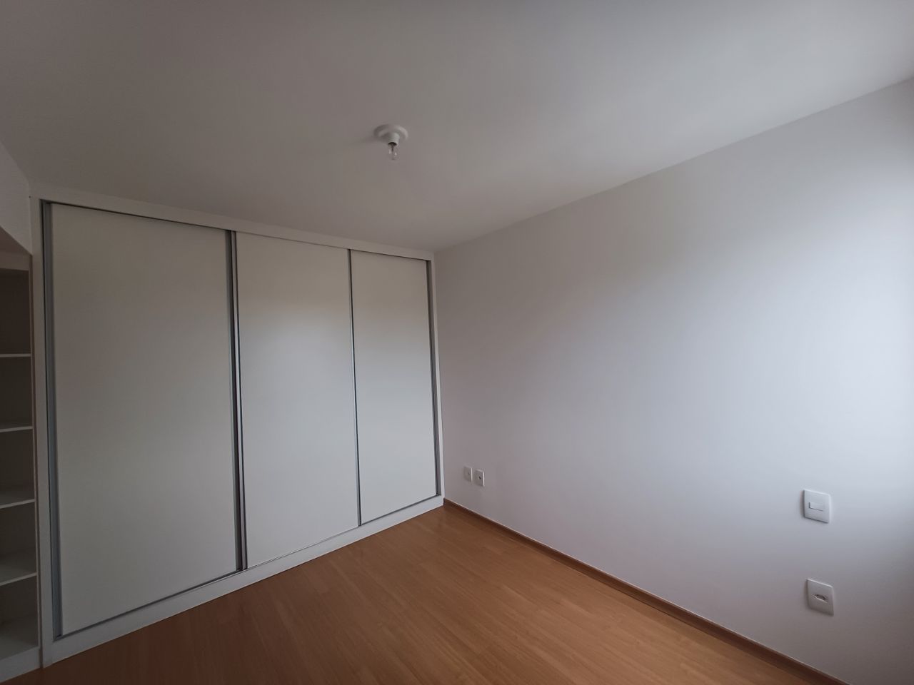 Apartamento à venda com 2 quartos, 59m² - Foto 10