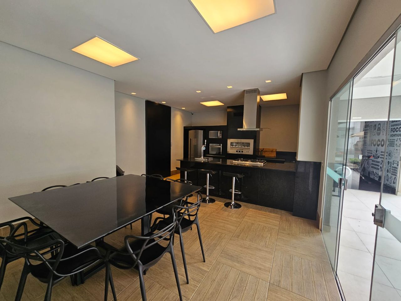 Apartamento à venda com 2 quartos, 59m² - Foto 22