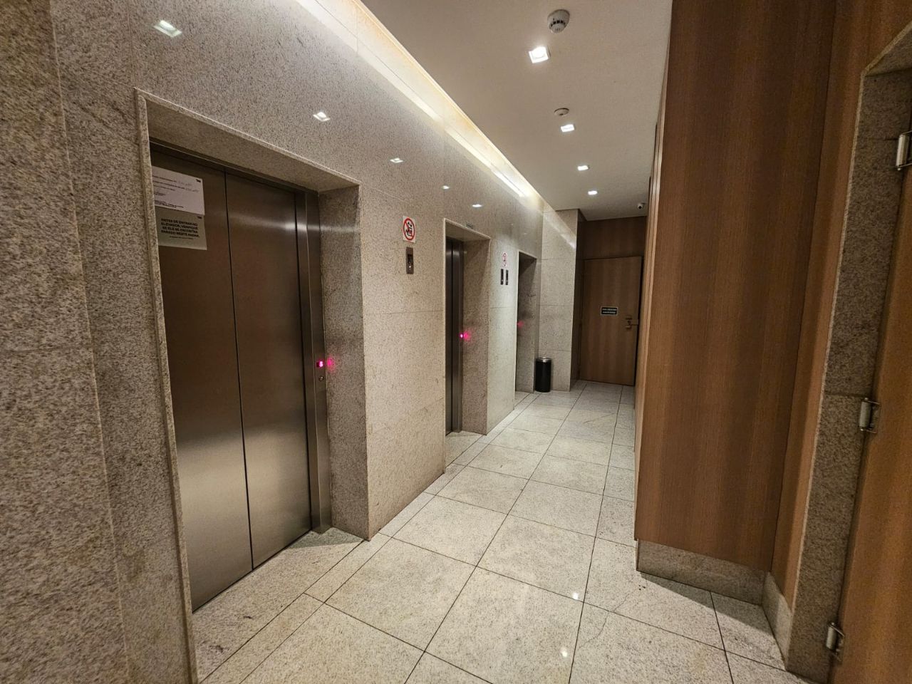 Apartamento à venda com 2 quartos, 59m² - Foto 24