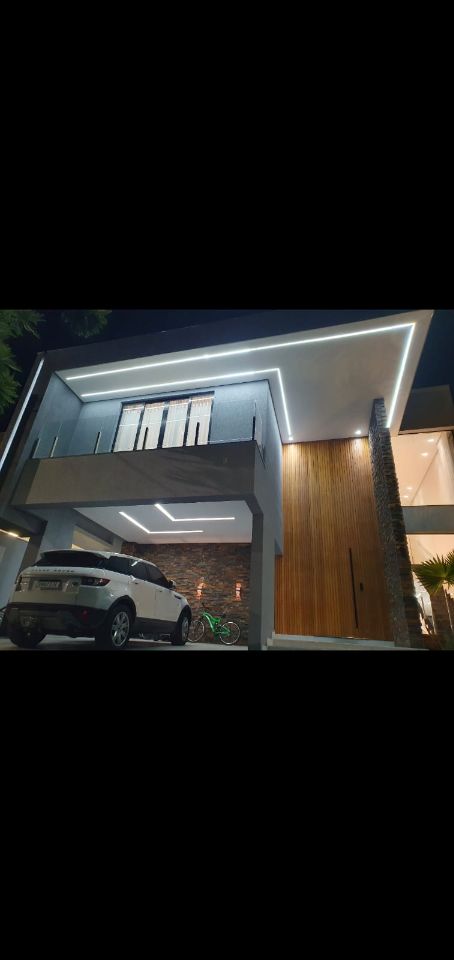 Casa, 5 quartos, 327 m² - Foto 2