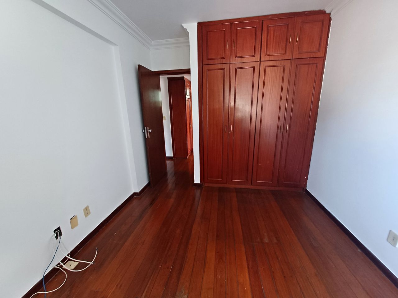 Apartamento à venda com 4 quartos, 120m² - Foto 10