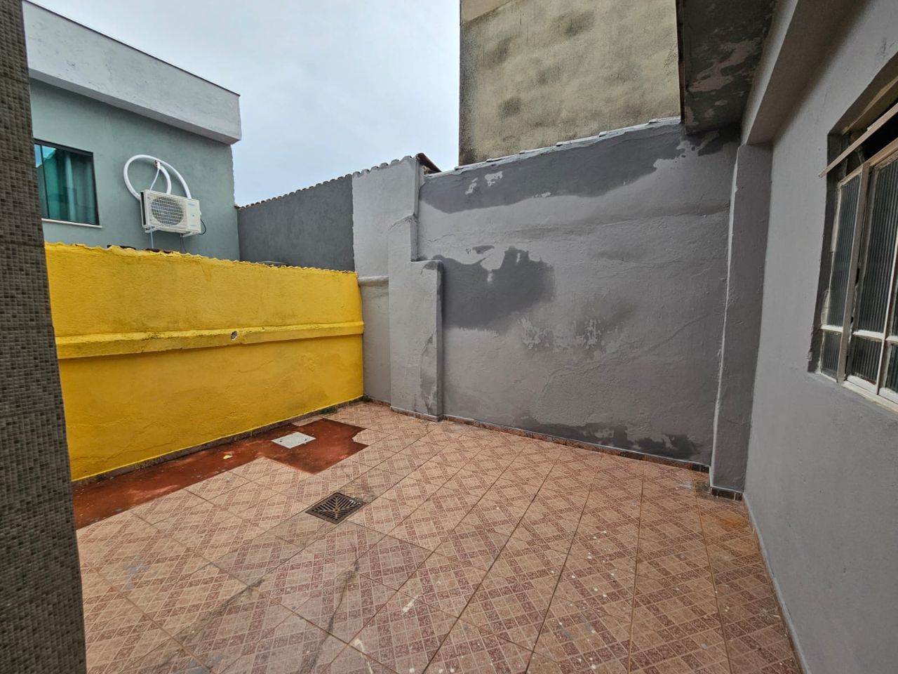 Casa para alugar com 3 quartos, 90m² - Foto 18
