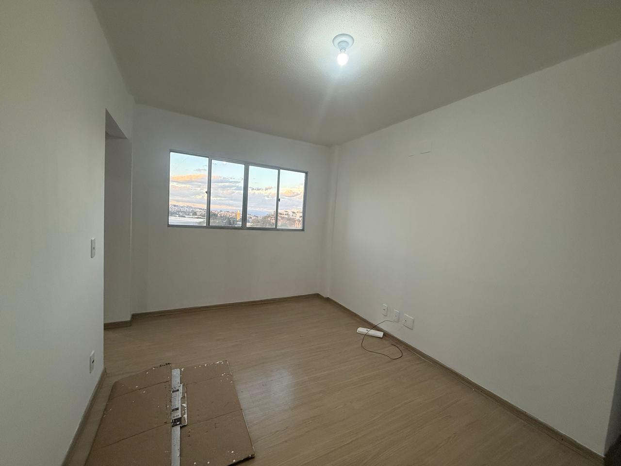 Apartamento para alugar com 2 quartos, 50m² - Foto 2