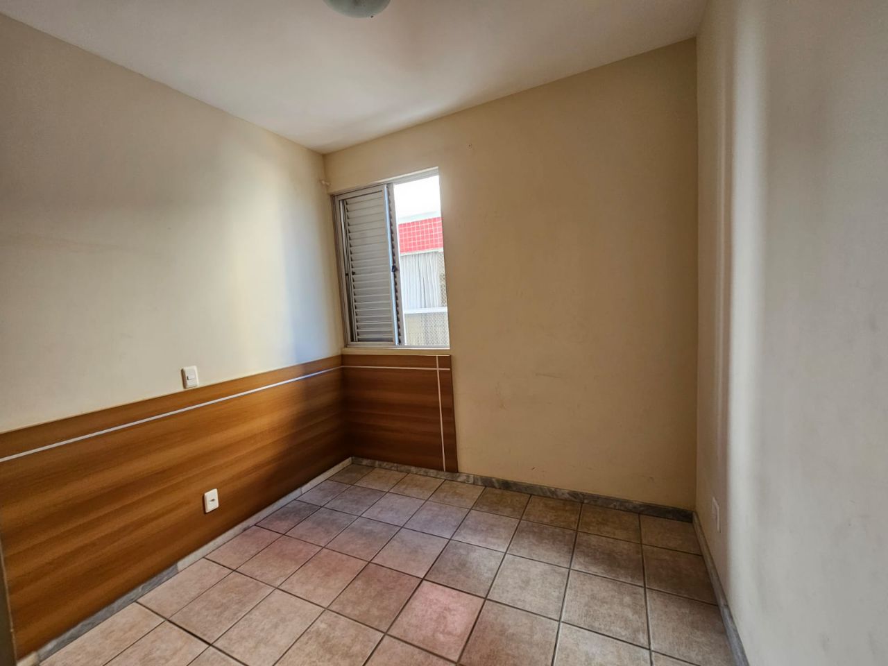 Apartamento para alugar com 3 quartos, 90m² - Foto 9