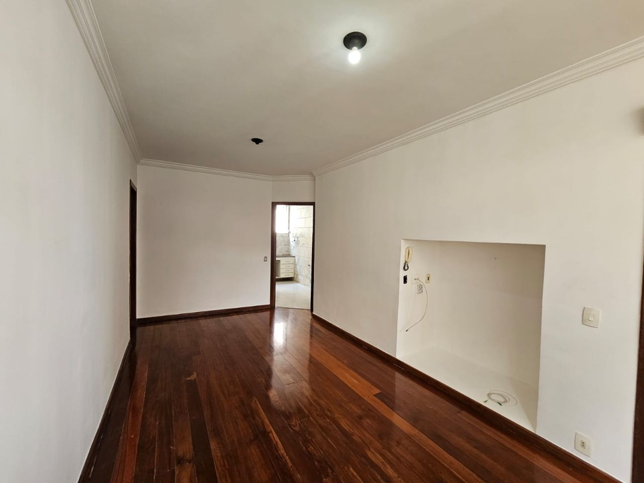 Apartamento para alugar com 3 quartos, 79m² - Foto 1