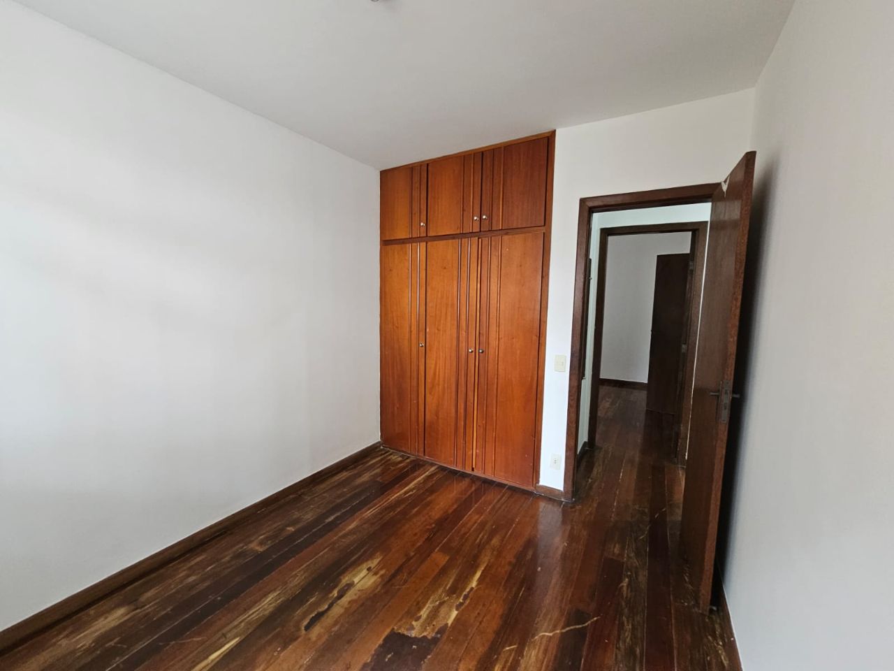 Apartamento para alugar com 3 quartos, 79m² - Foto 5