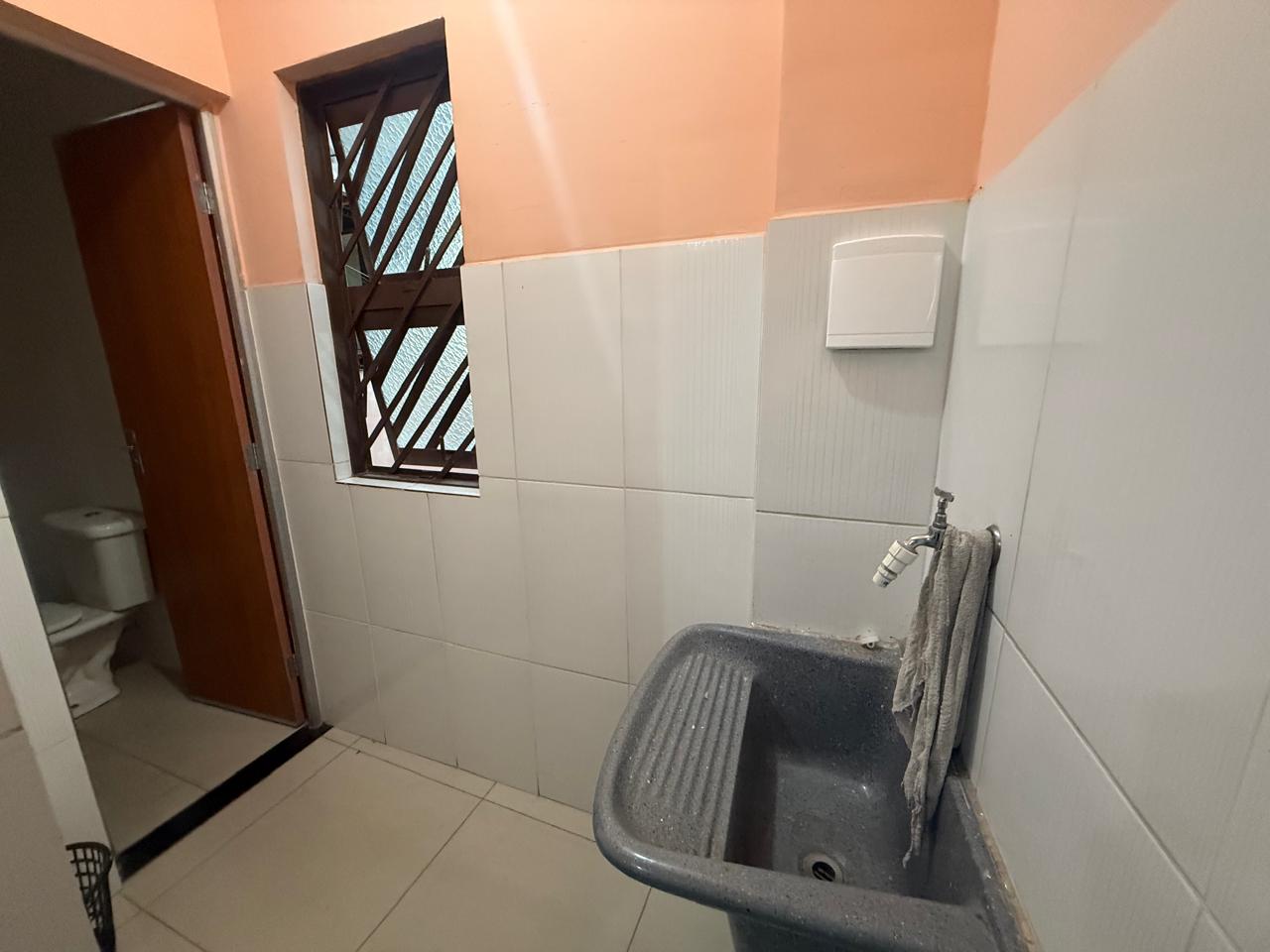 Casa para alugar com 1 quarto, 30m² - Foto 10