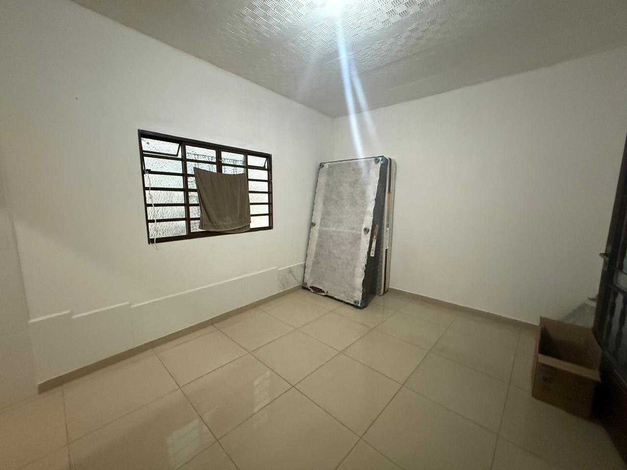 Casa para alugar com 1 quarto, 30m² - Foto 2