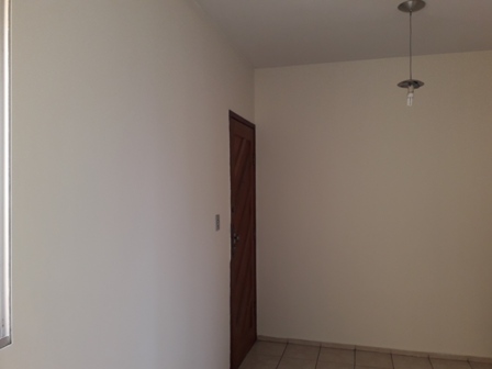 Apartamento para alugar com 2 quartos, 50m² - Foto 3