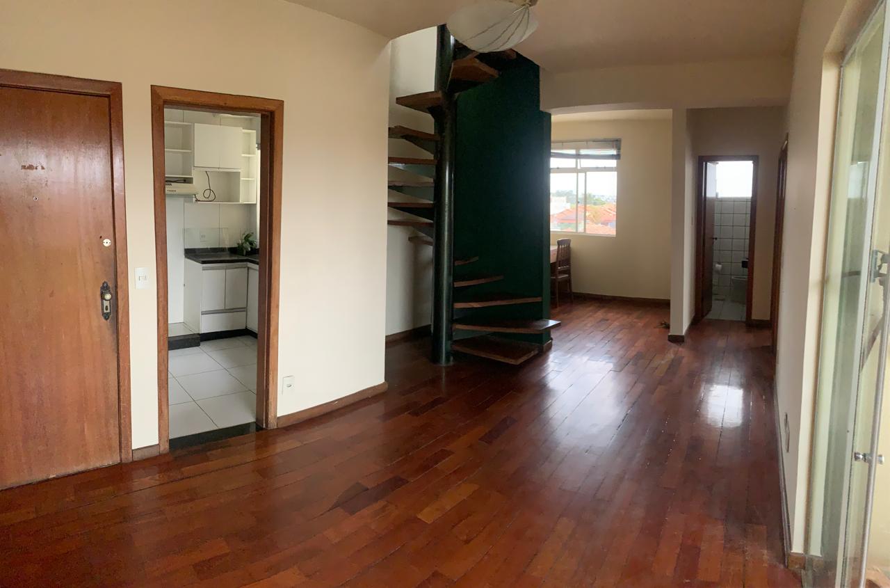 Cobertura à venda com 2 quartos, 90m² - Foto 1