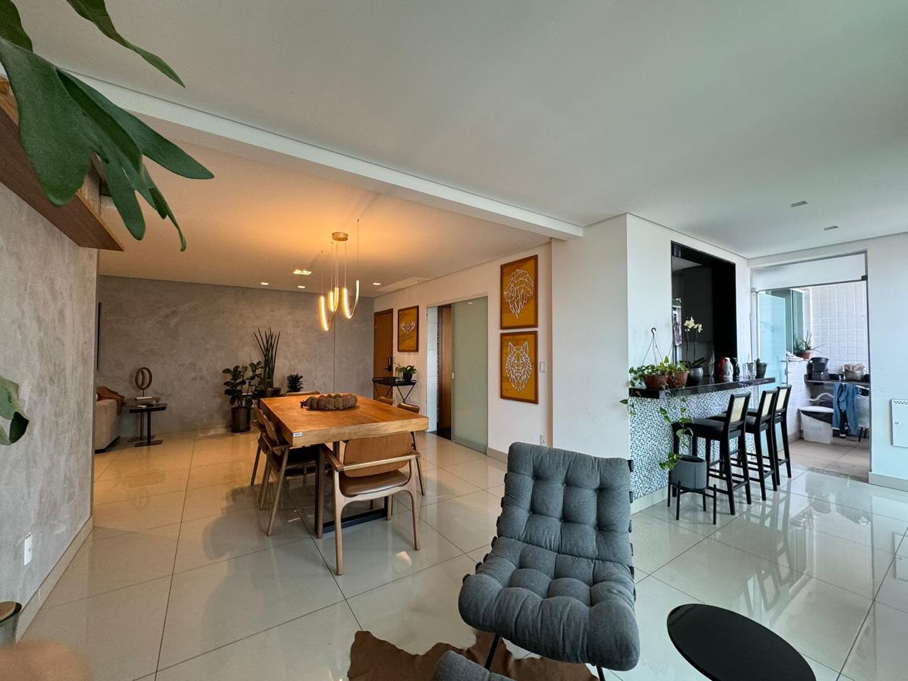 Apartamento, 4 quartos, 246 m² - Foto 2
