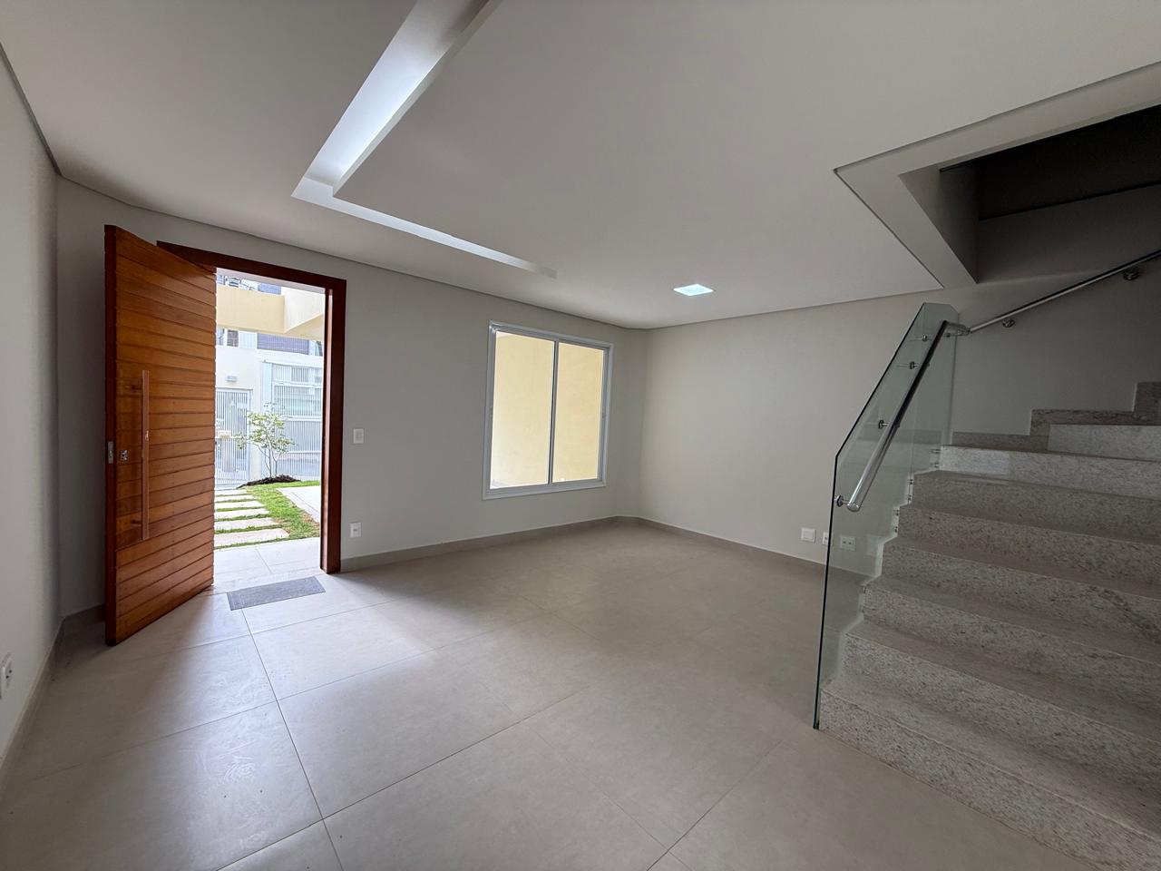 Casa, 4 quartos, 160 m² - Foto 2