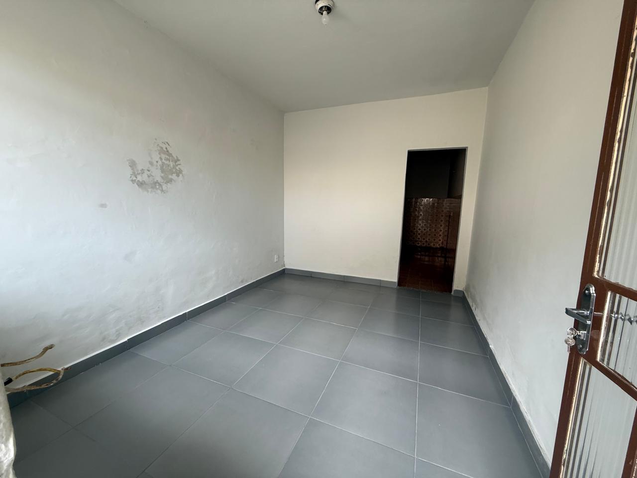 Casa, 2 quartos, 70 m² - Foto 1