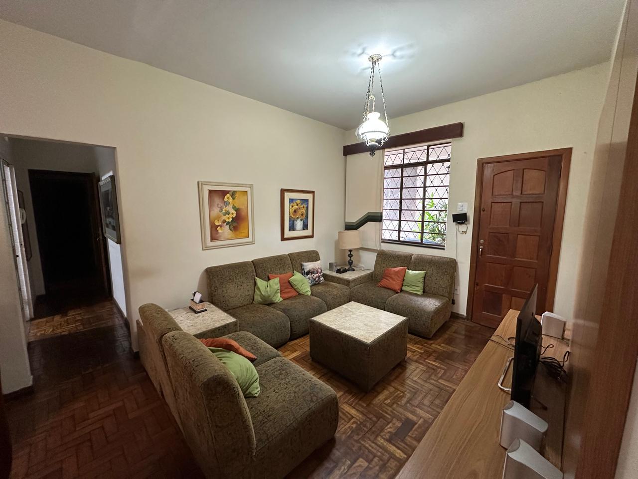Casa, 3 quartos, 300 m² - Foto 1
