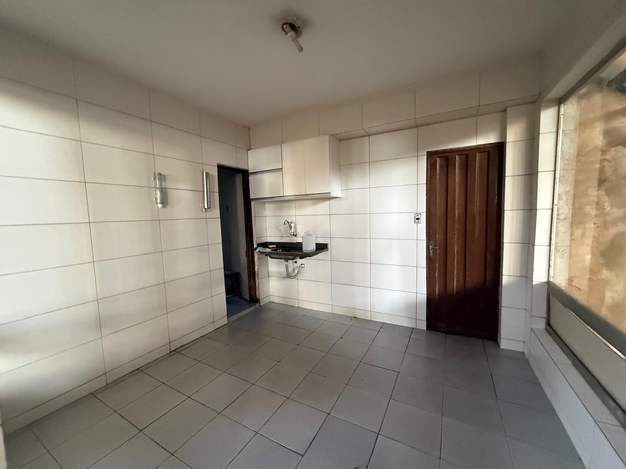 Depósito-Galpão, 300 m² - Foto 13