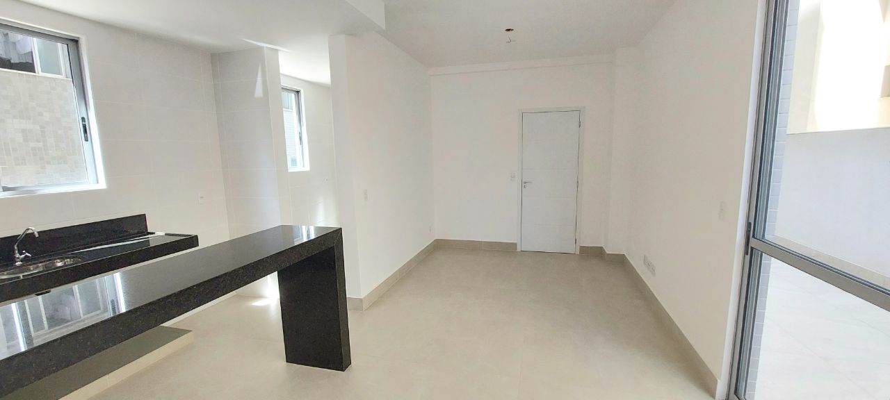 Apartamento à venda com 2 quartos, 64m² - Foto 4