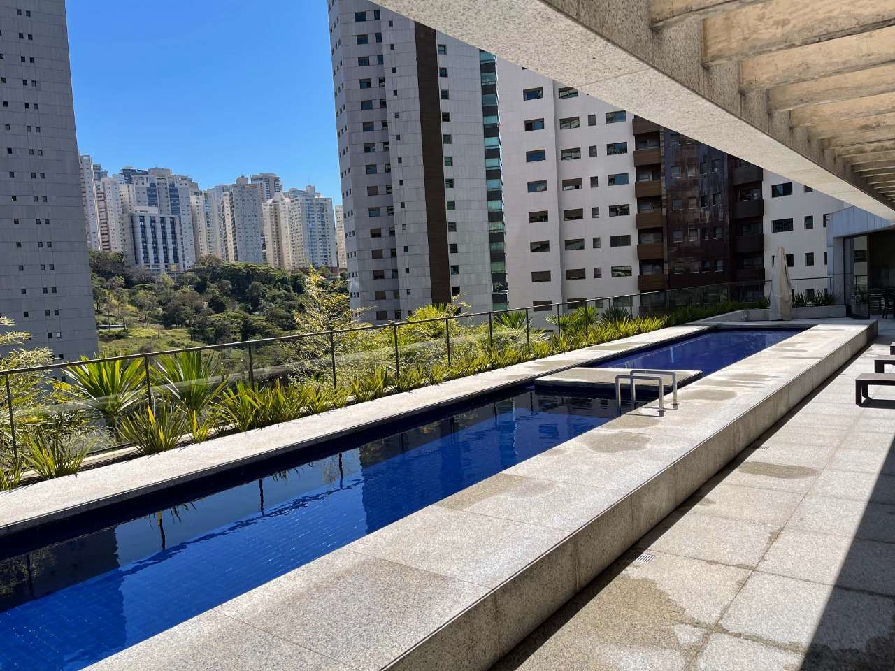 Apartamento à venda com 4 quartos, 576m² - Foto 4