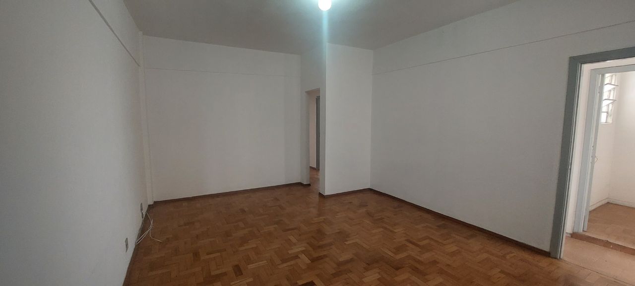 Apartamento para alugar com 3 quartos, 90m² - Foto 3