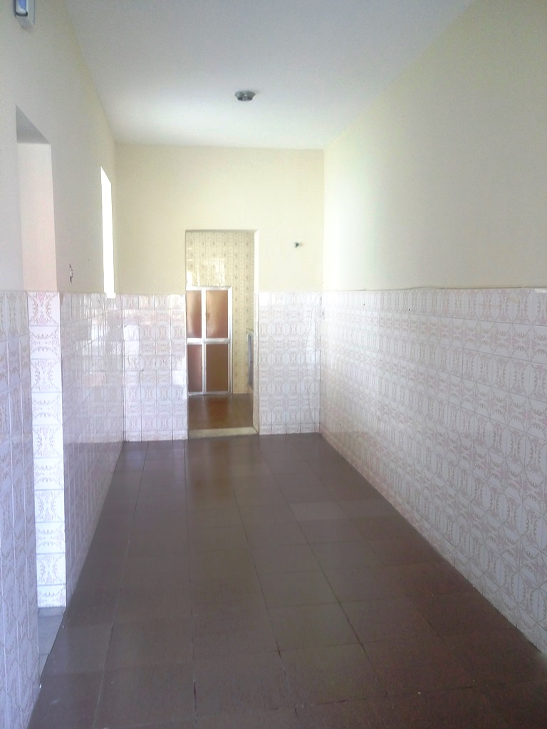 Casa para alugar com 4 quartos, 120m² - Foto 3