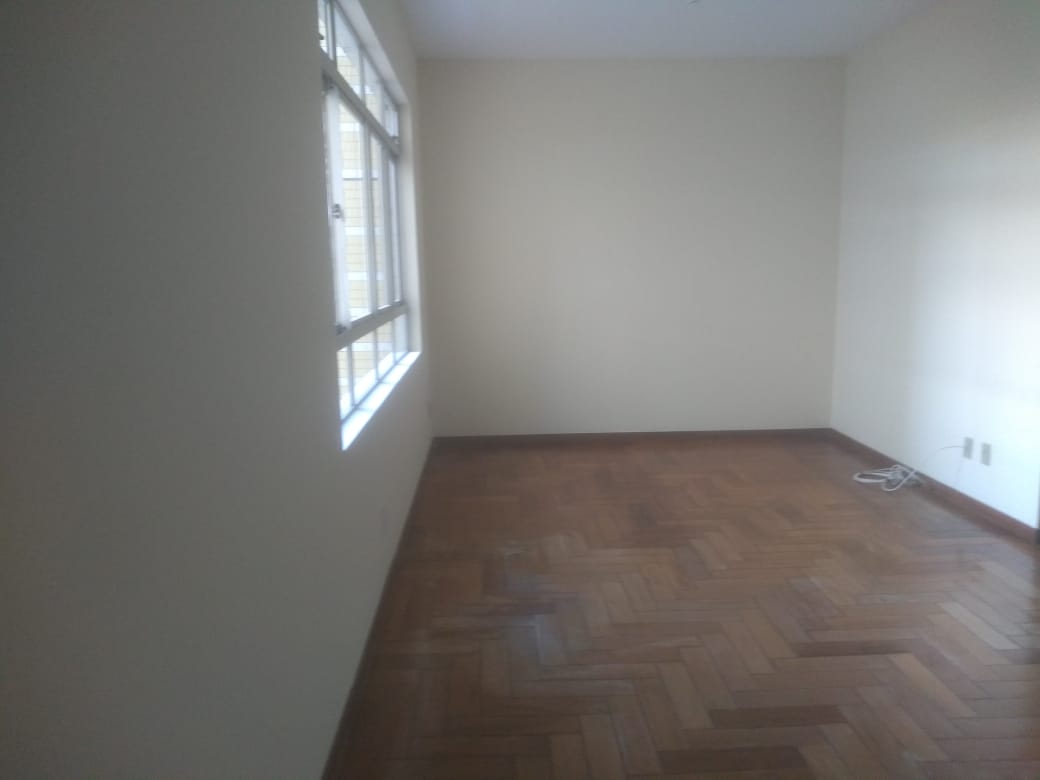 Apartamento para alugar com 3 quartos, 100m² - Foto 2