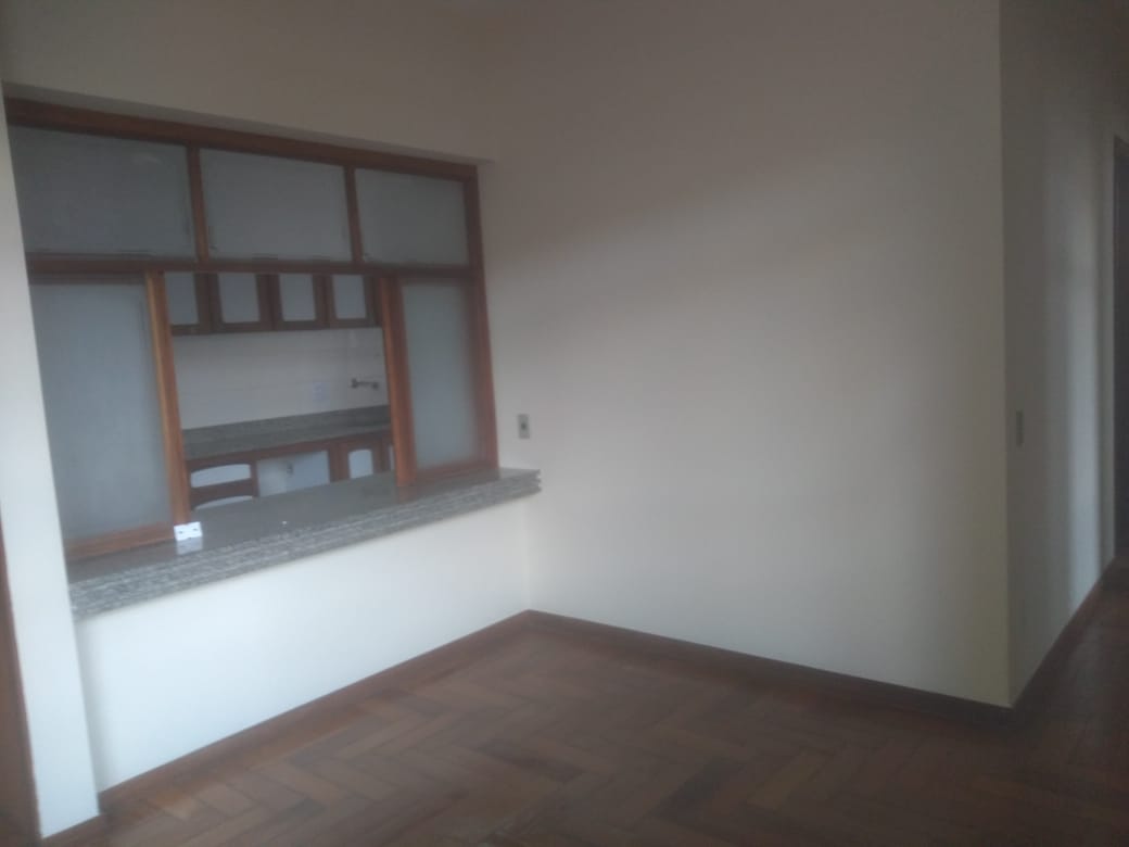 Apartamento para alugar com 3 quartos, 100m² - Foto 3