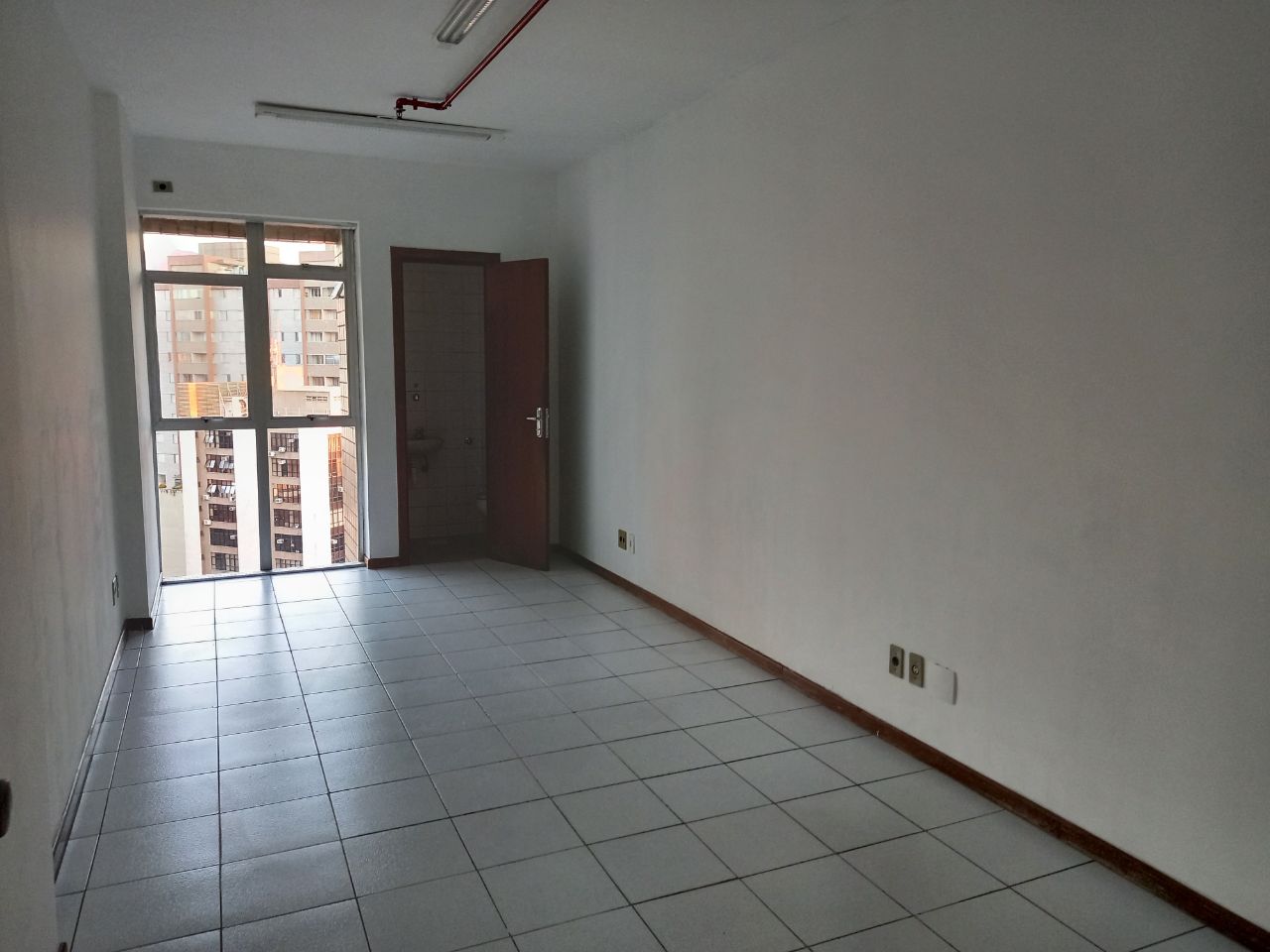 Conjunto Comercial-Sala para alugar, 22m² - Foto 4