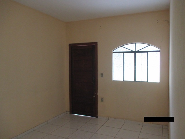 Casa à venda com 2 quartos, 100m² - Foto 3