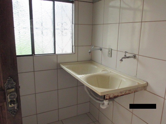 Casa à venda com 2 quartos, 100m² - Foto 8