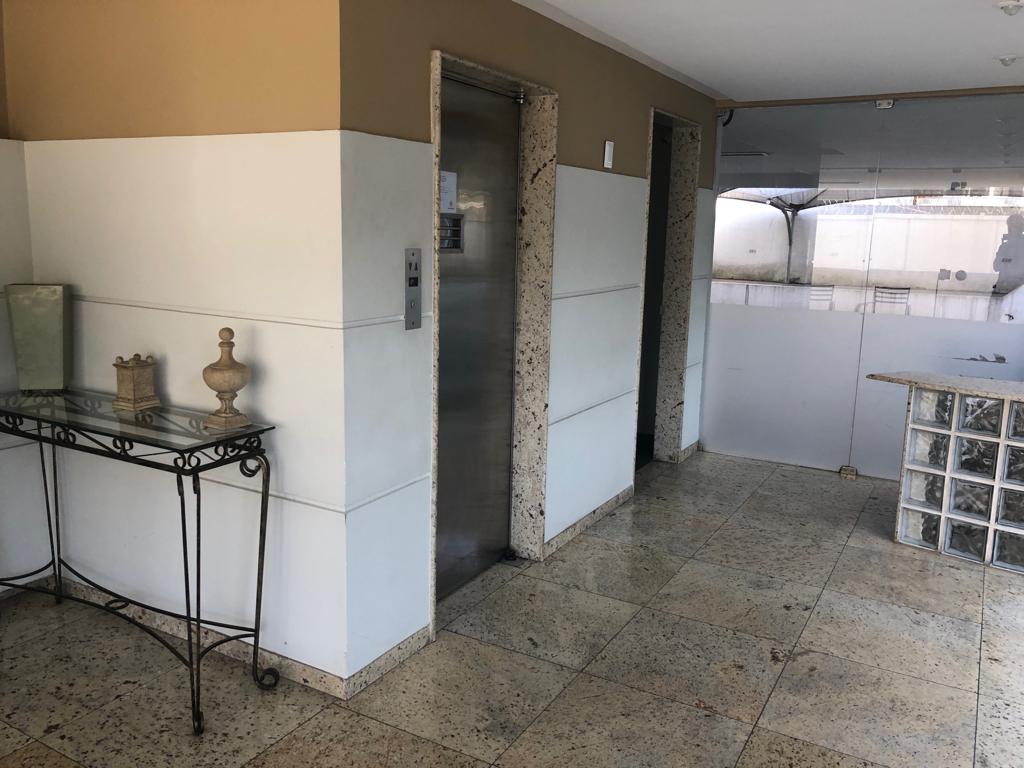 Apartamento à venda com 4 quartos, 200m² - Foto 15