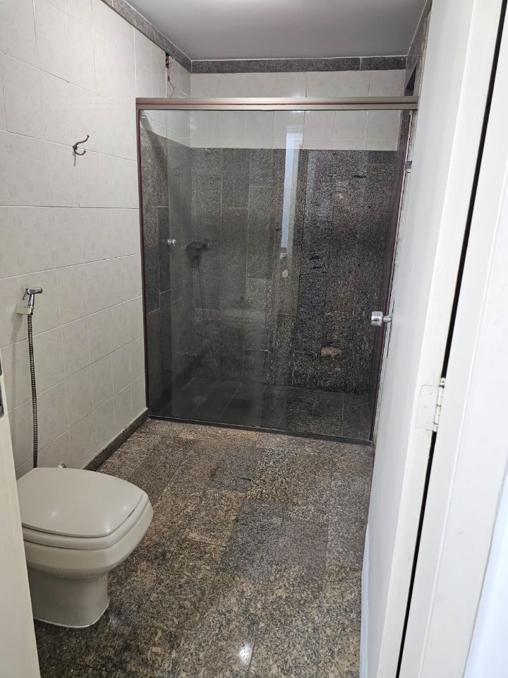 Apartamento à venda com 4 quartos, 200m² - Foto 13