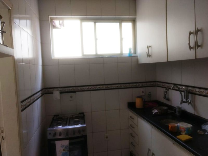 Apartamento à venda com 3 quartos, 121m² - Foto 13