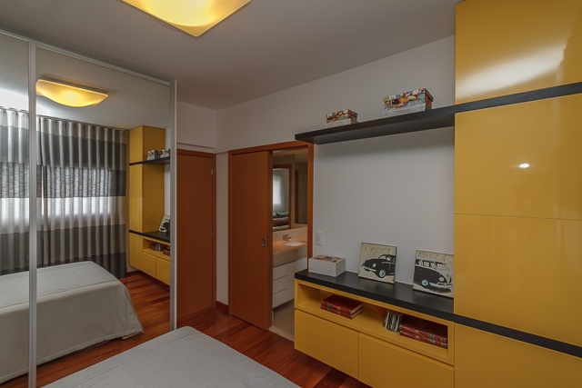 Apartamento à venda com 4 quartos, 215m² - Foto 13