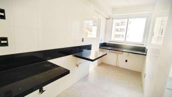 Apartamento à venda com 3 quartos, 85m² - Foto 1